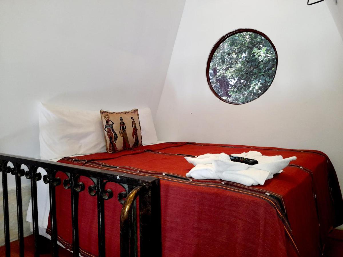 Argueta Hotel San Luis Ngoại thất bức ảnh